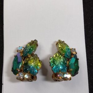 Vintage Germany Iridescent Leaf Beads Clip earrings